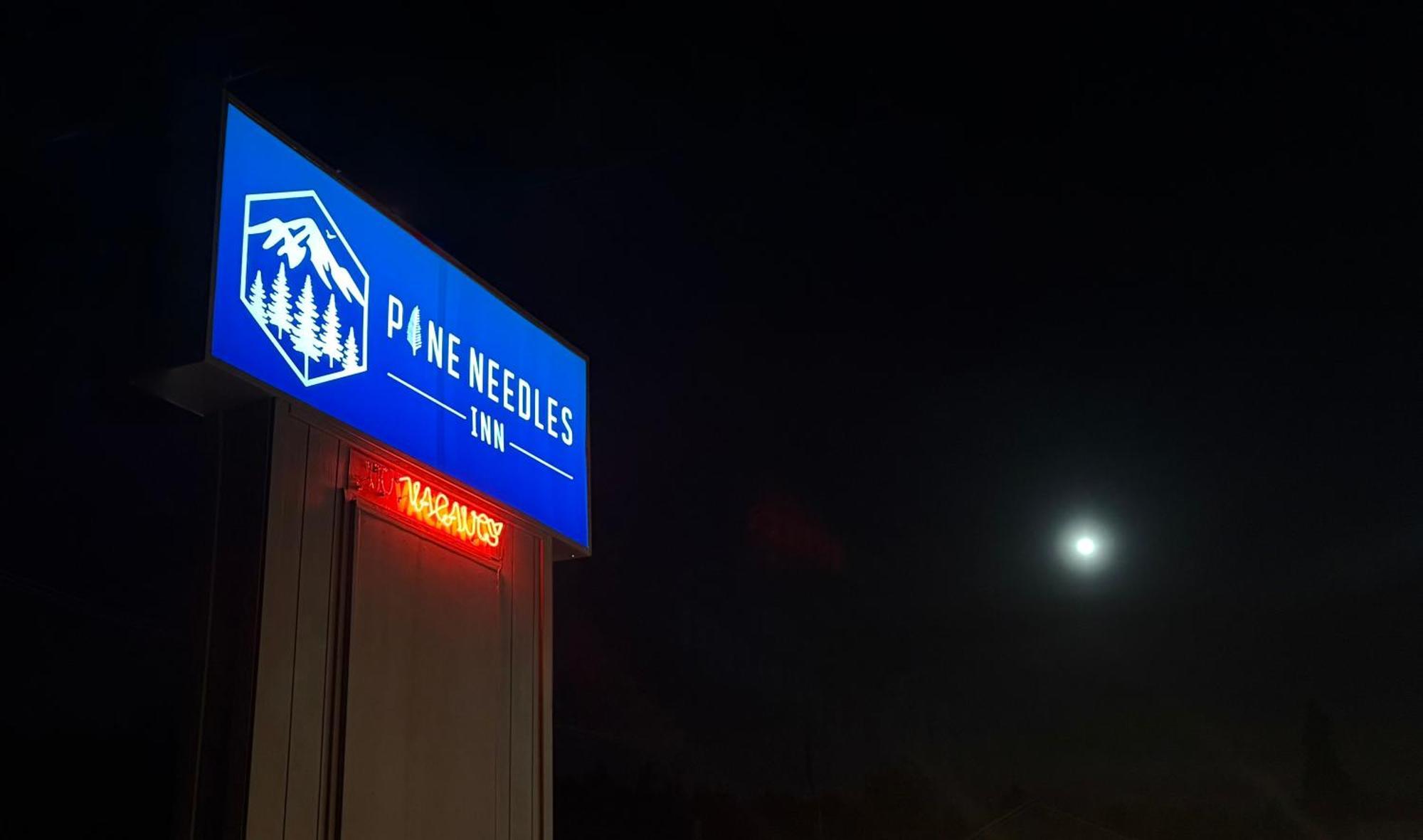 Pine Needles Inn Mount Shasta Εξωτερικό φωτογραφία